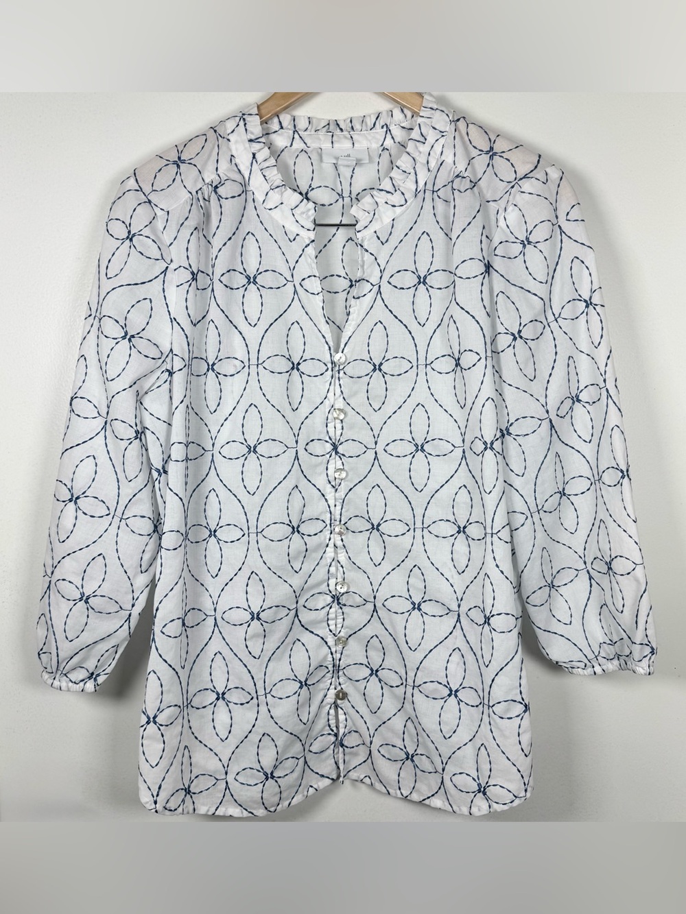 J JILL Cotton Poplin Flower Embroidery Tunic Top Women’s Medium Button Front EUC